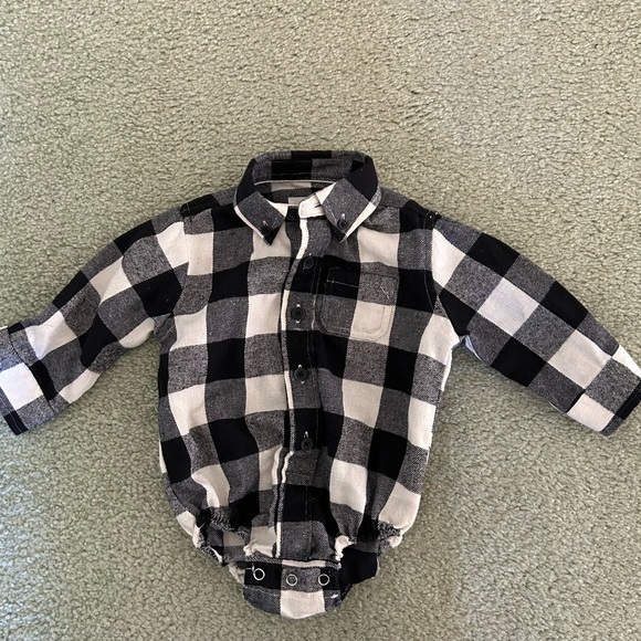 Baby boy clothes lot 3-6 months and 6-9 months - Picture 12 of 16